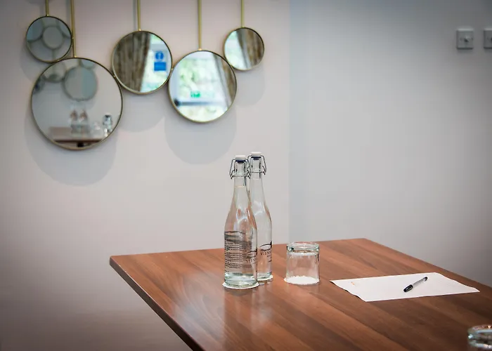 Cork'S Vienna Woods Hotel & Villas
