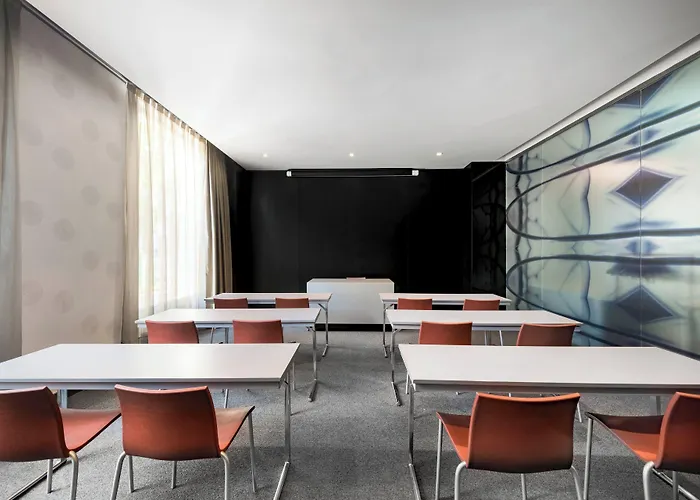 Ac Hotel Burgos By Marriott