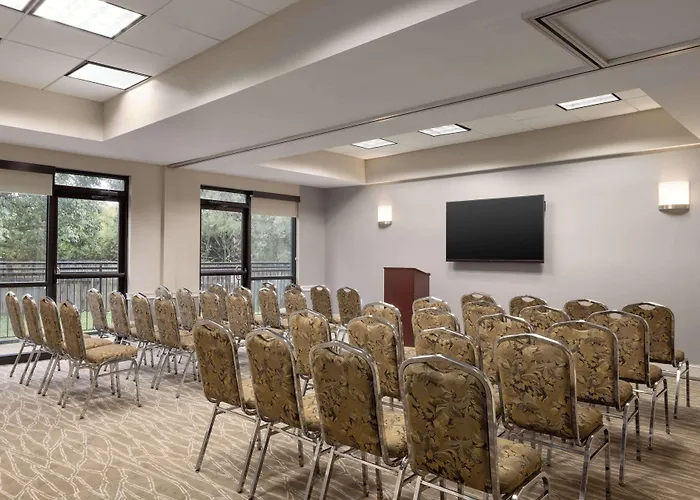 La Quinta By Wyndham Newark - Elkton