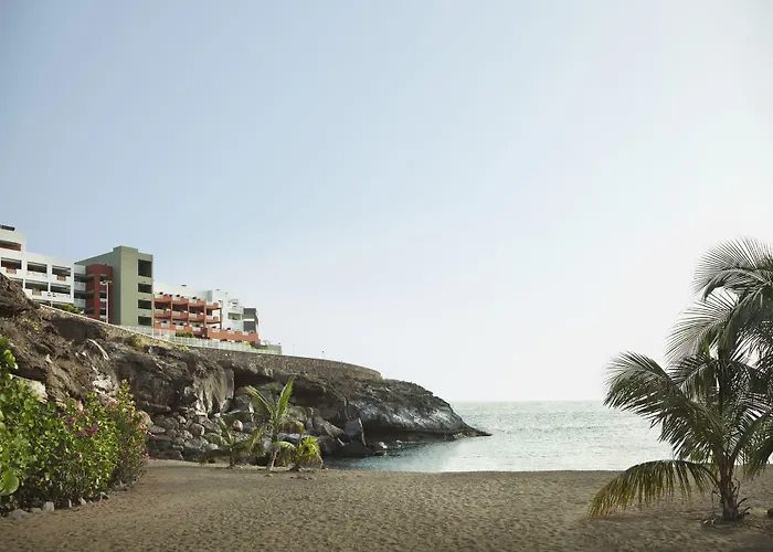 Adrián Hoteles Roca Nivaria