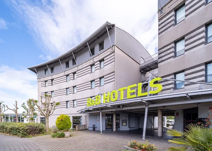 B&B HOTEL Calais Terminal Cité Europe 3 étoiles