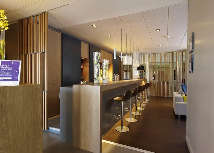 Holiday Inn Express Toulouse Airport By Ihg