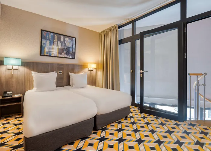 Alma Grand Place Hotel