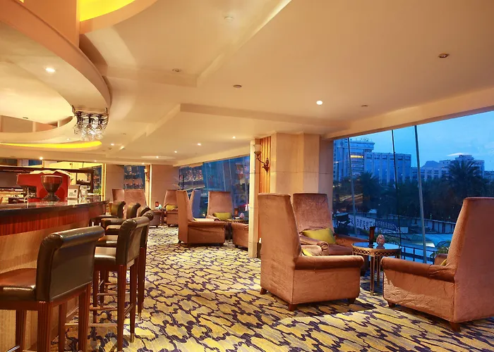 Lijiang Waterfall Hotel Guilin