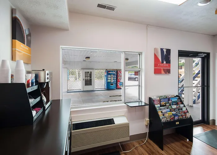 Motel 6-Parkersburg, Wv