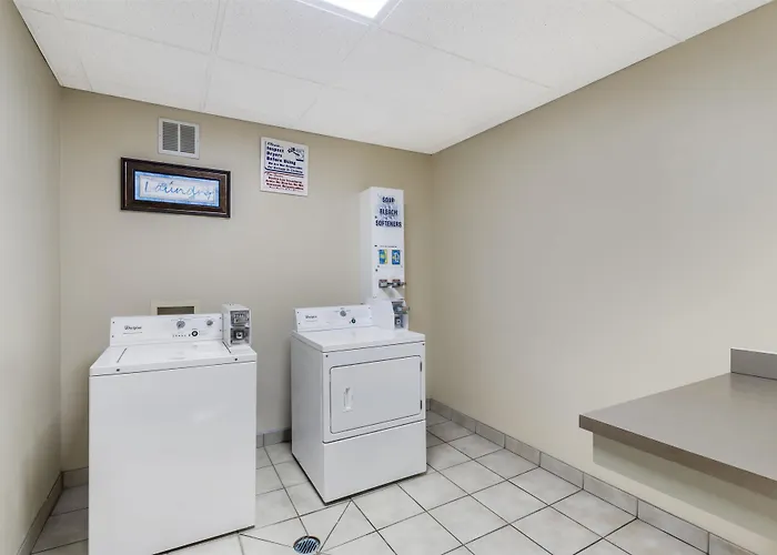 Best Western Plus Richmond Hill Inn