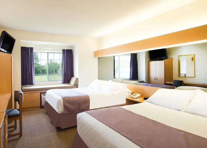 Microtel Inn & Suites By Wyndham Plattsburgh