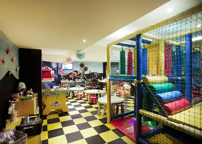 Ski Plaza Hotel & Wellness