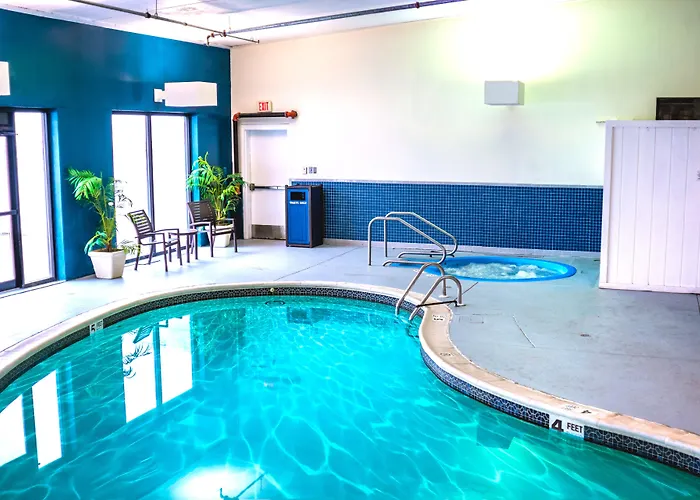 Fort William Henry Hotel