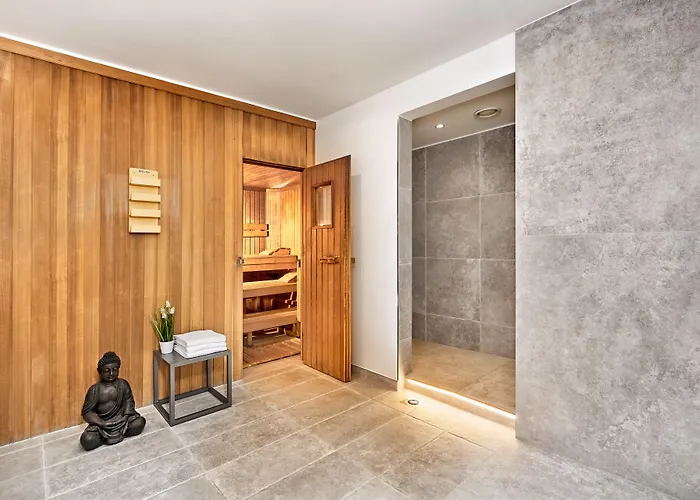 Sunday Hotel Stuttgart Herrenberg