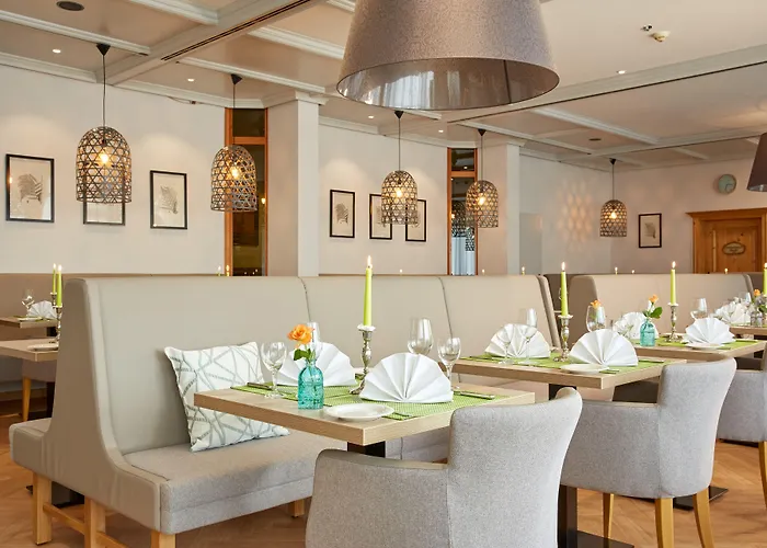 Sunday Hotel Stuttgart Herrenberg
