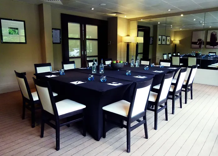 Mour Hotel