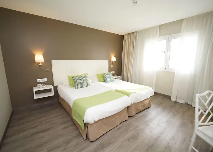 Hotel Rf San Borondon
