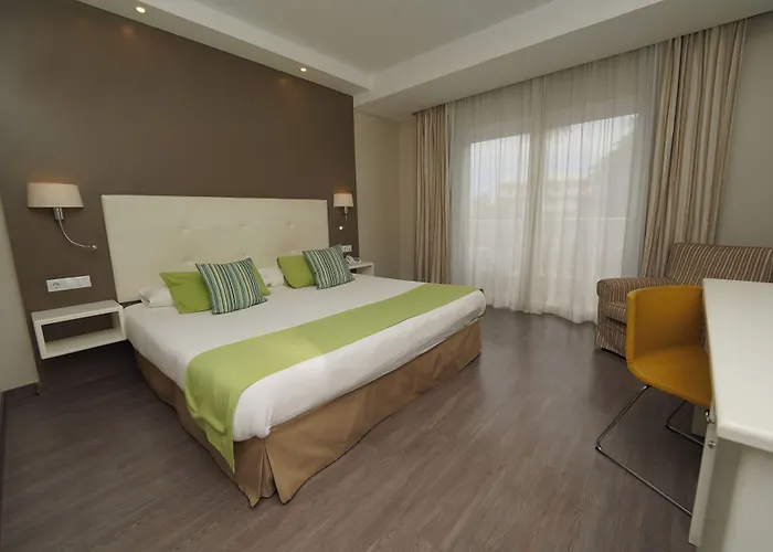 Hotel Rf San Borondon