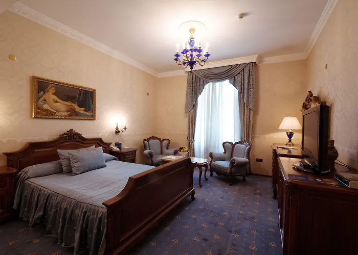 Grand Hotel London