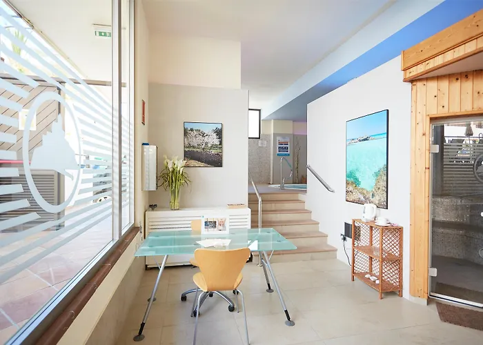 Invisa Hotel La Cala (Adults Only)