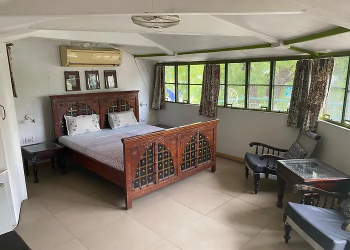 Jaipur Inn