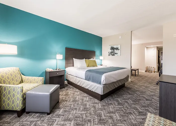 Best Western Plus Sebastian Hotel & Suites