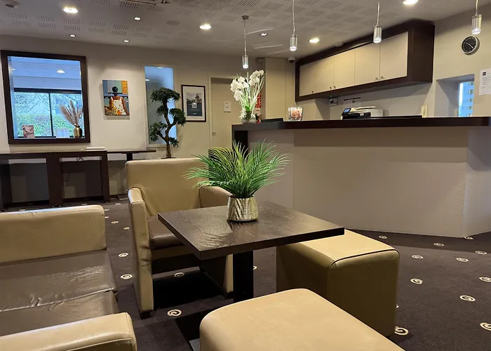 Kyriad Rennes Nord Hotel