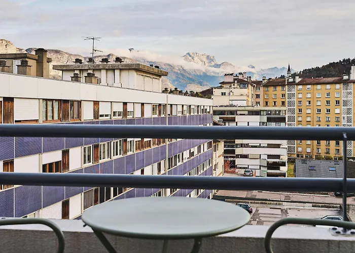 Moxy Annecy