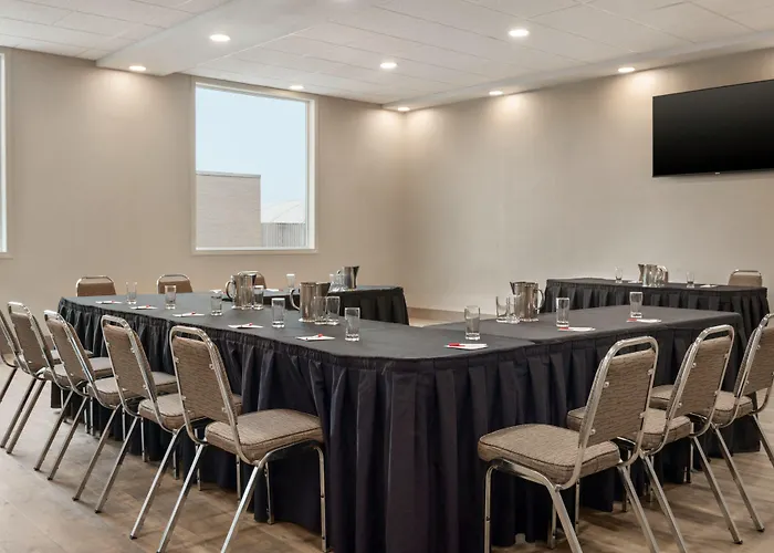 Canalta Hotel Airdrie