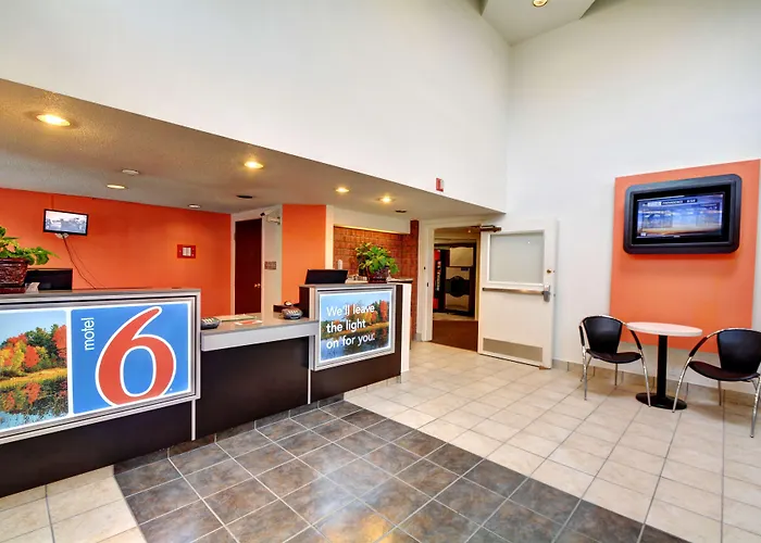 Motel 6-Newport, Ri