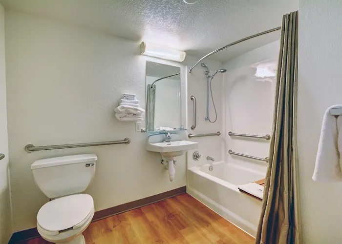 Motel 6-Newport, Ri