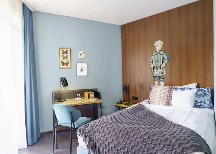 Tante ALMA's Bonner Hotel