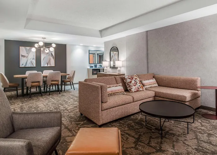 Embassy Suites By Hilton Albuquerque