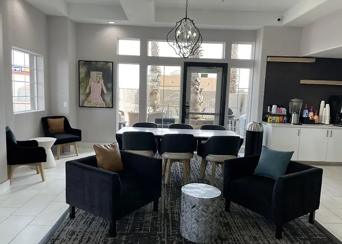 La Quinta By Wyndham Hesperia Victorville