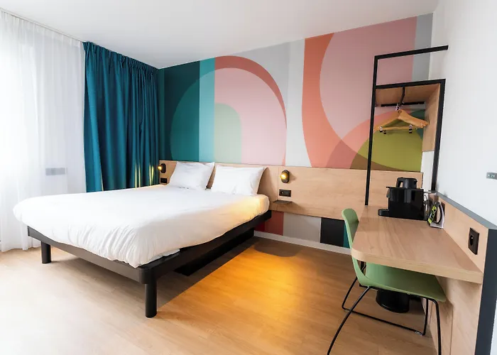 B&B Hotel Mons Gare