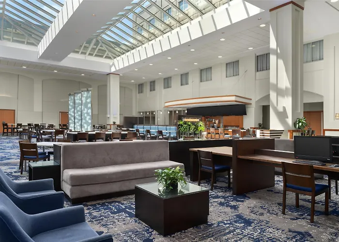 Embassy Suites Boston At Logan Airport