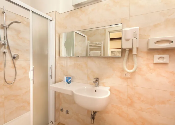 Hotel Milano Helvetia - In Centro Con Piscina