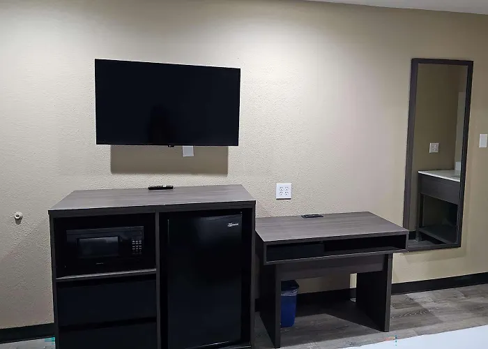 Super 8 By Wyndham Big Spring