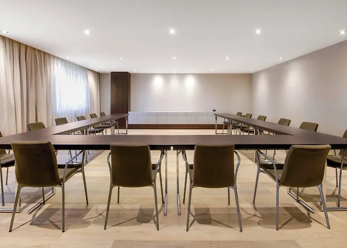 Ac Hotel Tarragona By Marriott
