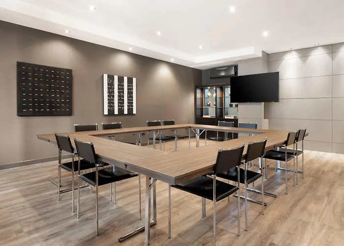 Ac Hotel Ponferrada By Marriott