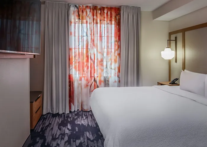 Fairfield Inn & Suites By Marriott Saratoga Malta