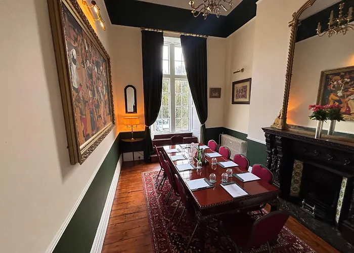 Kinnitty Castle Hotel