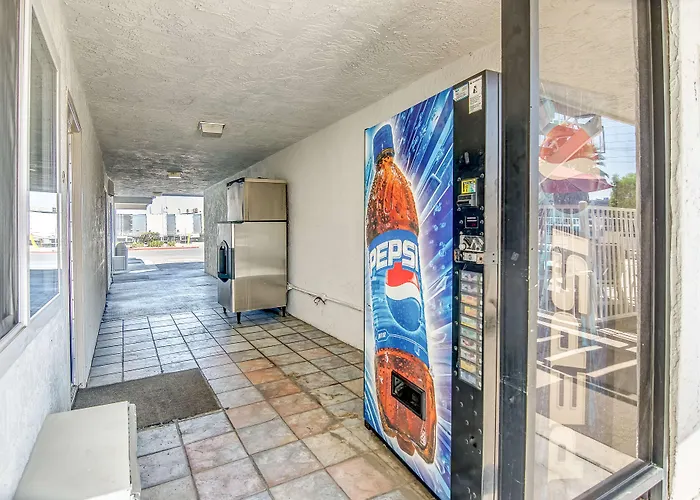 Motel 6-Stockton, Ca - Charter Way West