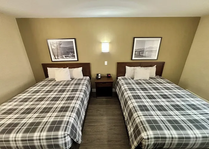 Rodeway Inn & Suites Kamloops