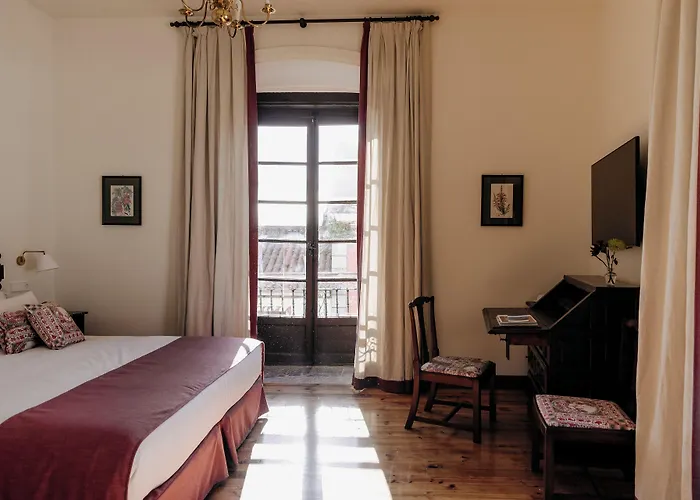 Hotel PAX Casona del Busto