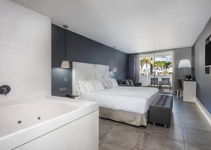 Barceló Teguise Beach - Adults Only