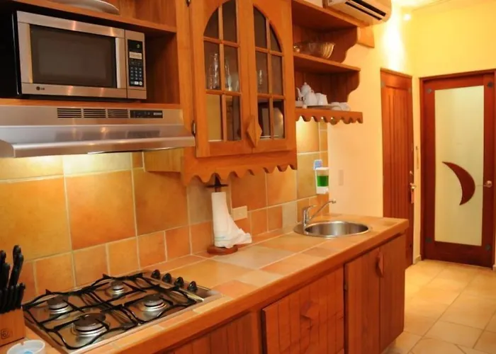 Velero Beach Resort