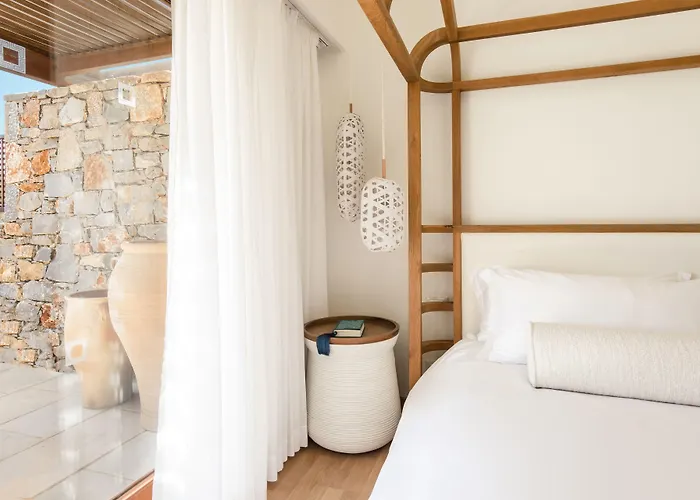 Phaea Blue - Small Luxury Hotels Of The World