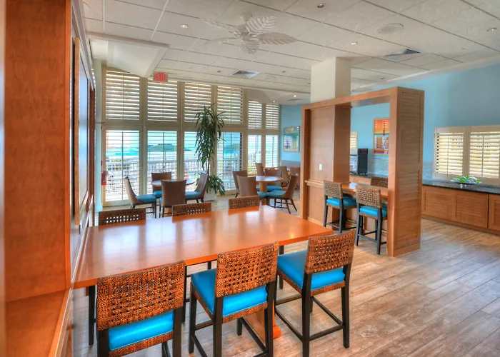 Bahama House - Daytona Beach Shores