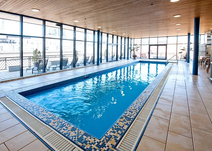 Le Square Phillips Hotel & Suites