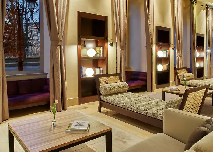 NH Collection Palacio de Burgos