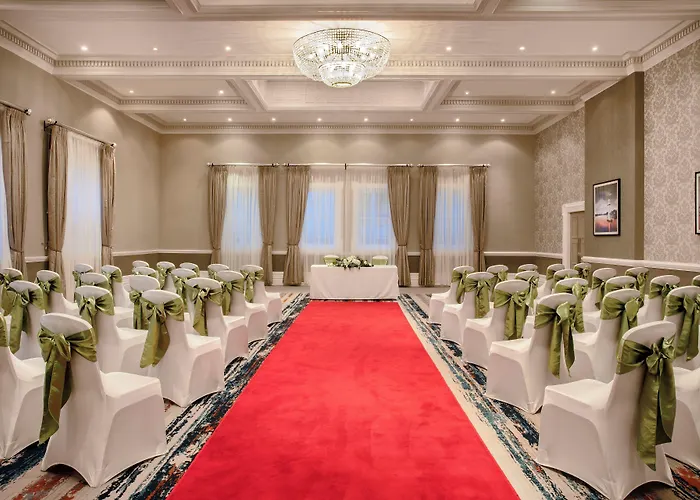 Leonardo Hotel Cardiff