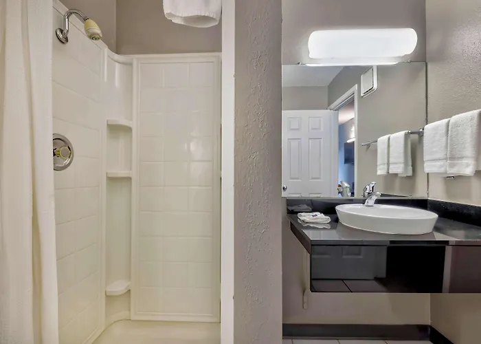 Motel 6-Oshkosh, Wi