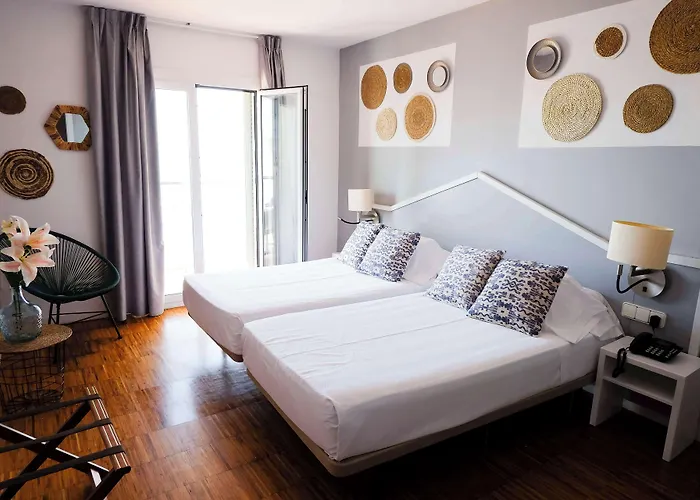 Hotel Subur